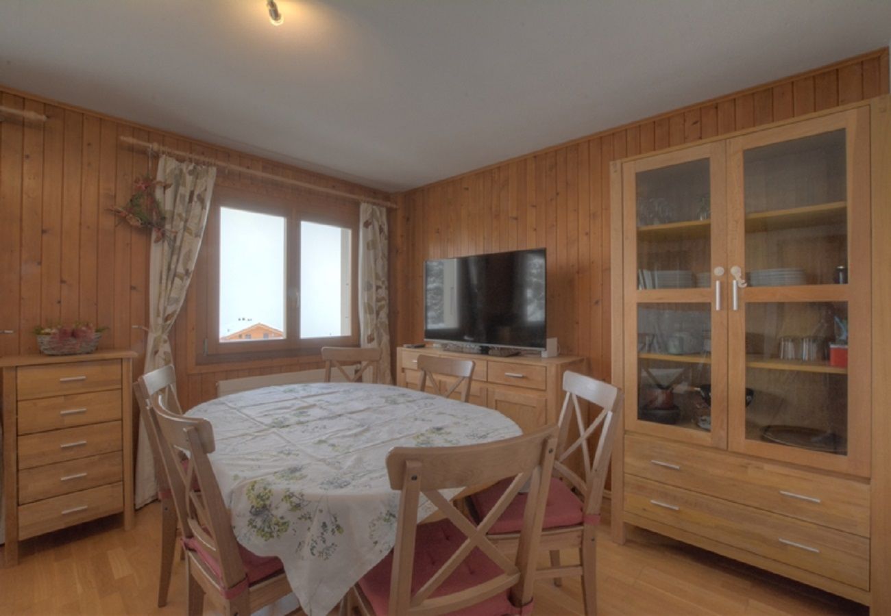 Ferienwohnung in Anzère - La Godille rez