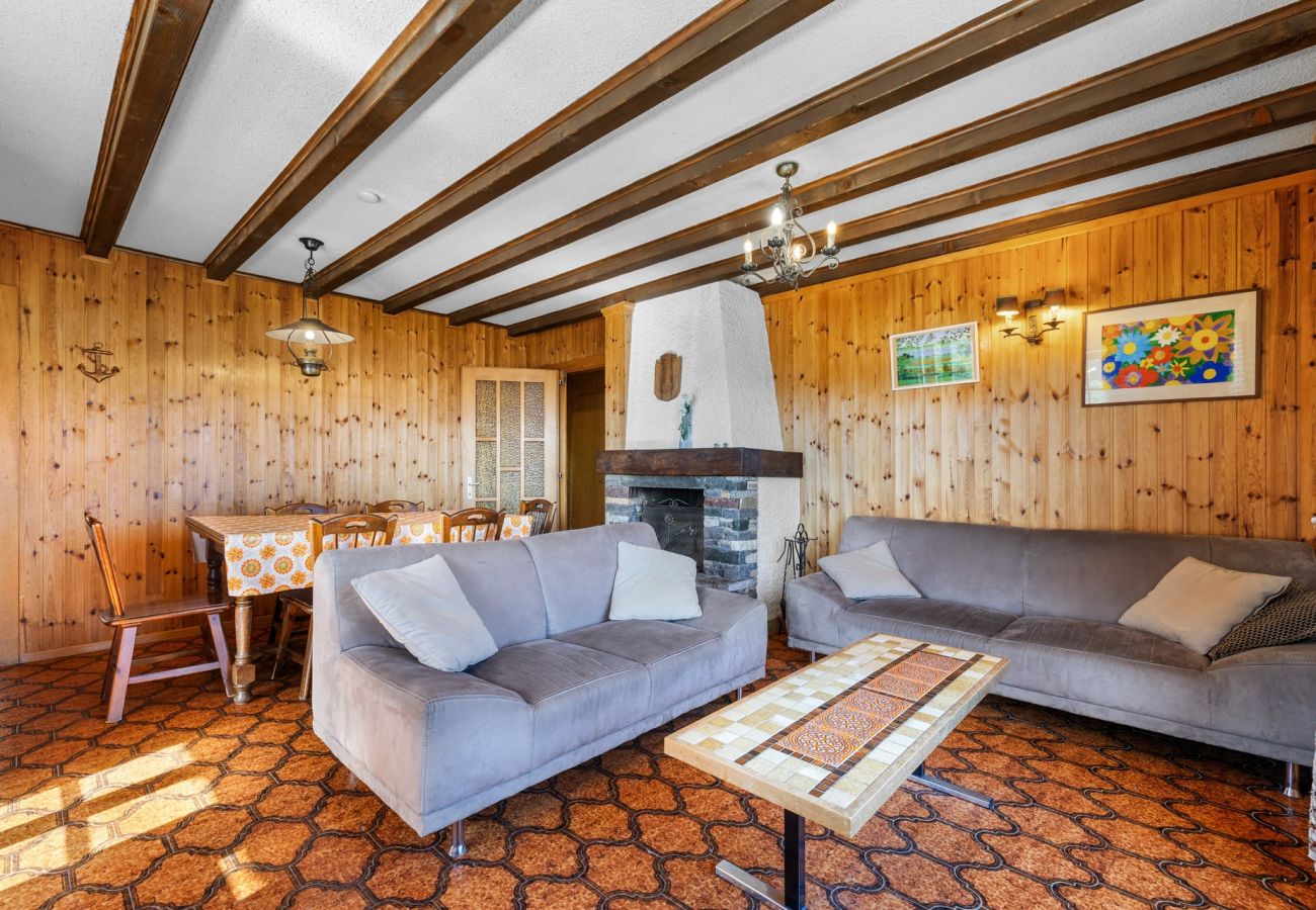 Chalet in Anzère - Copacabana