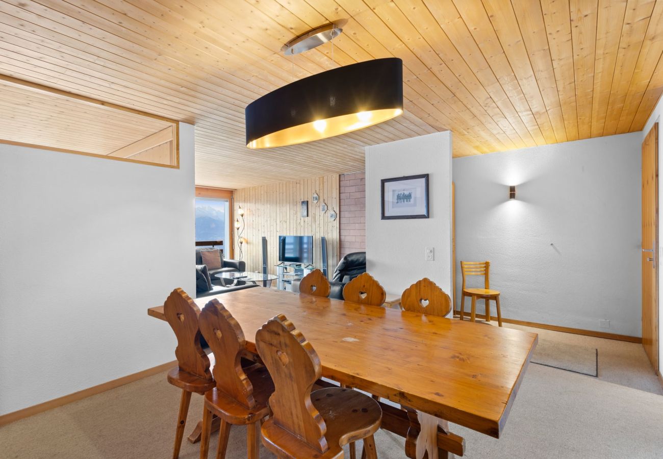 Apartment in Anzère - Cristal 702