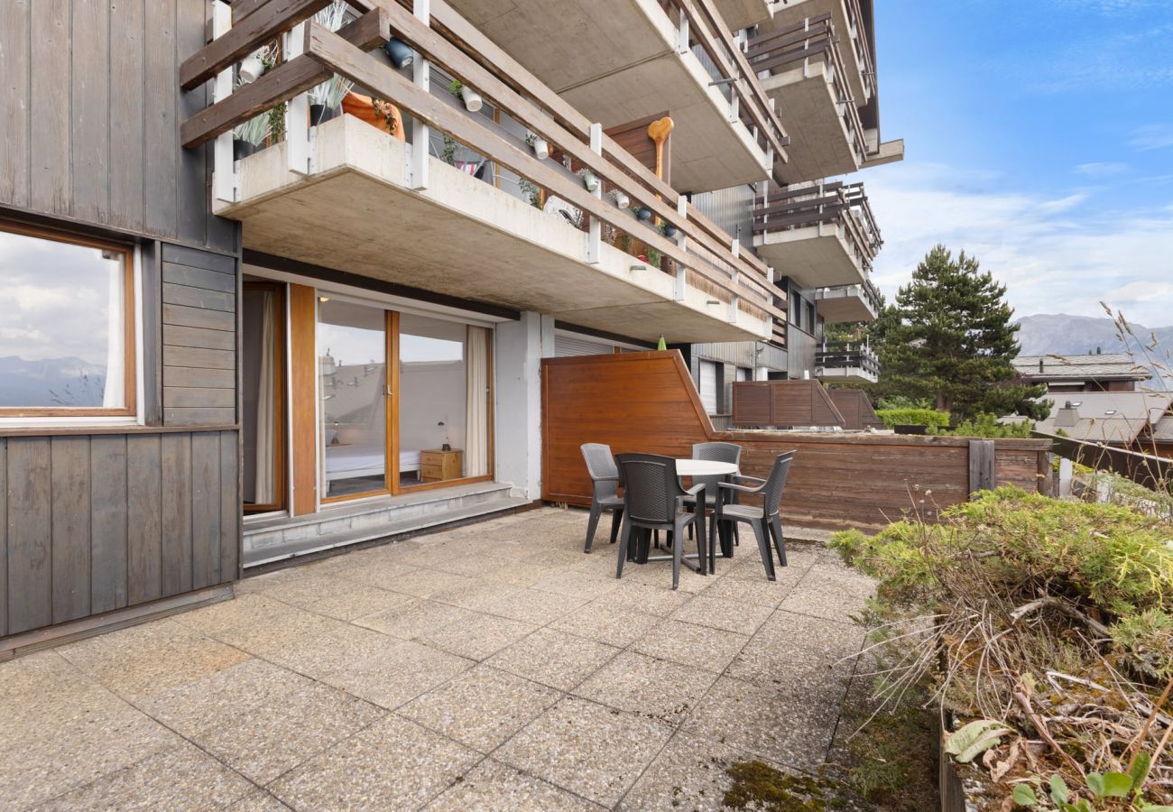 Apartment in Anzère - AV12 RS1