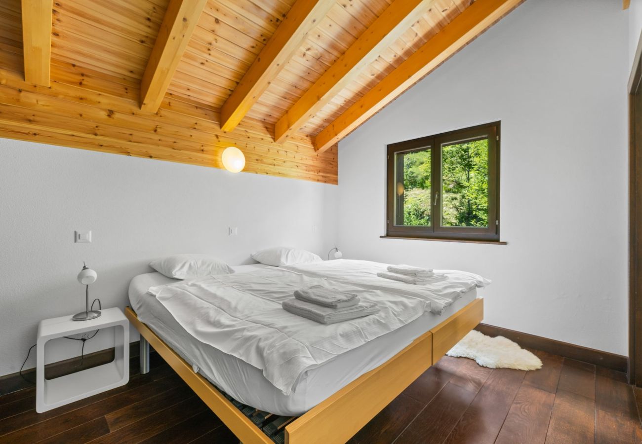 Chalet in Anzère - Noir