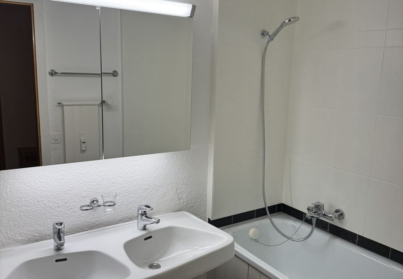 Apartment in Anzère - AV3 209
