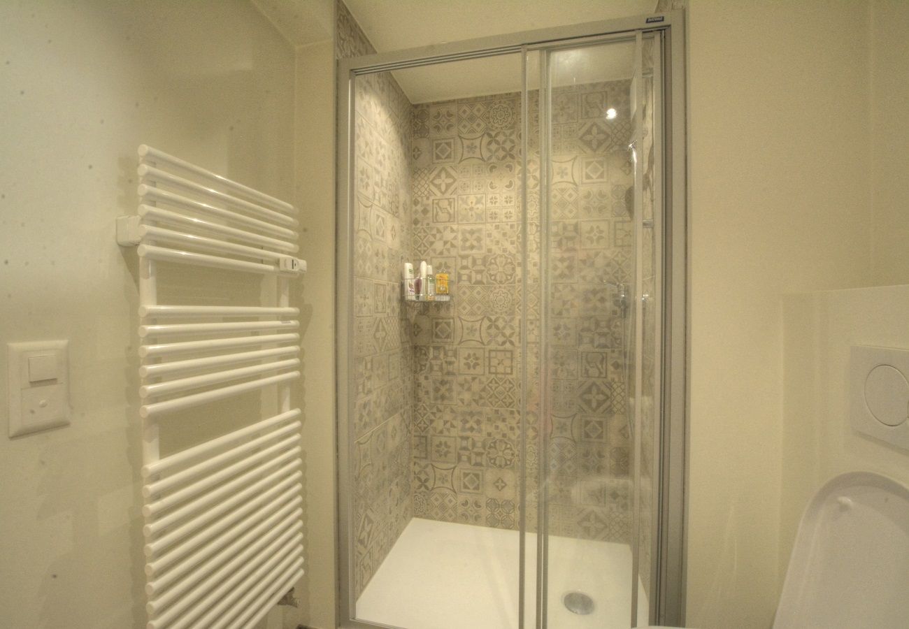 Apartment in Anzère - AV1 310