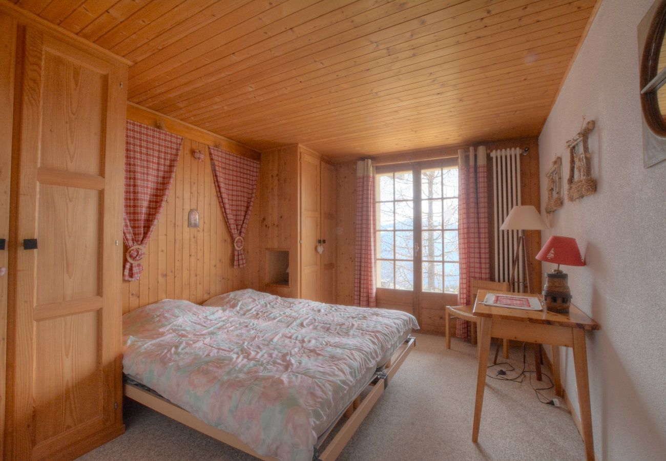 Chalet in Anzère - Dix  loups